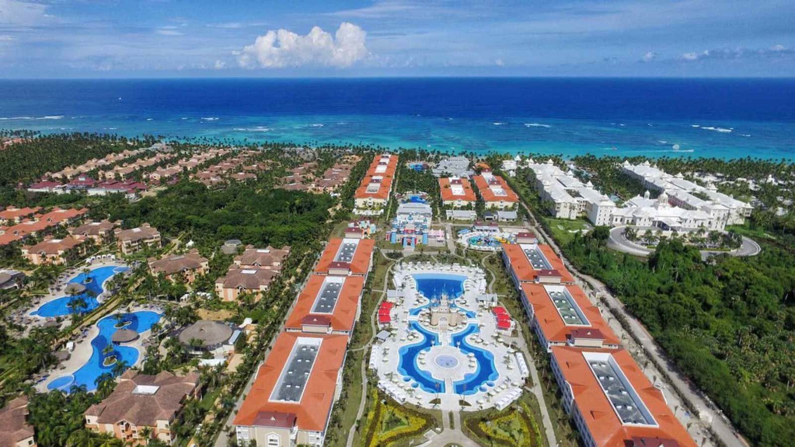 Bahia Principe Fantasia / “EXPLORER LEGEND”